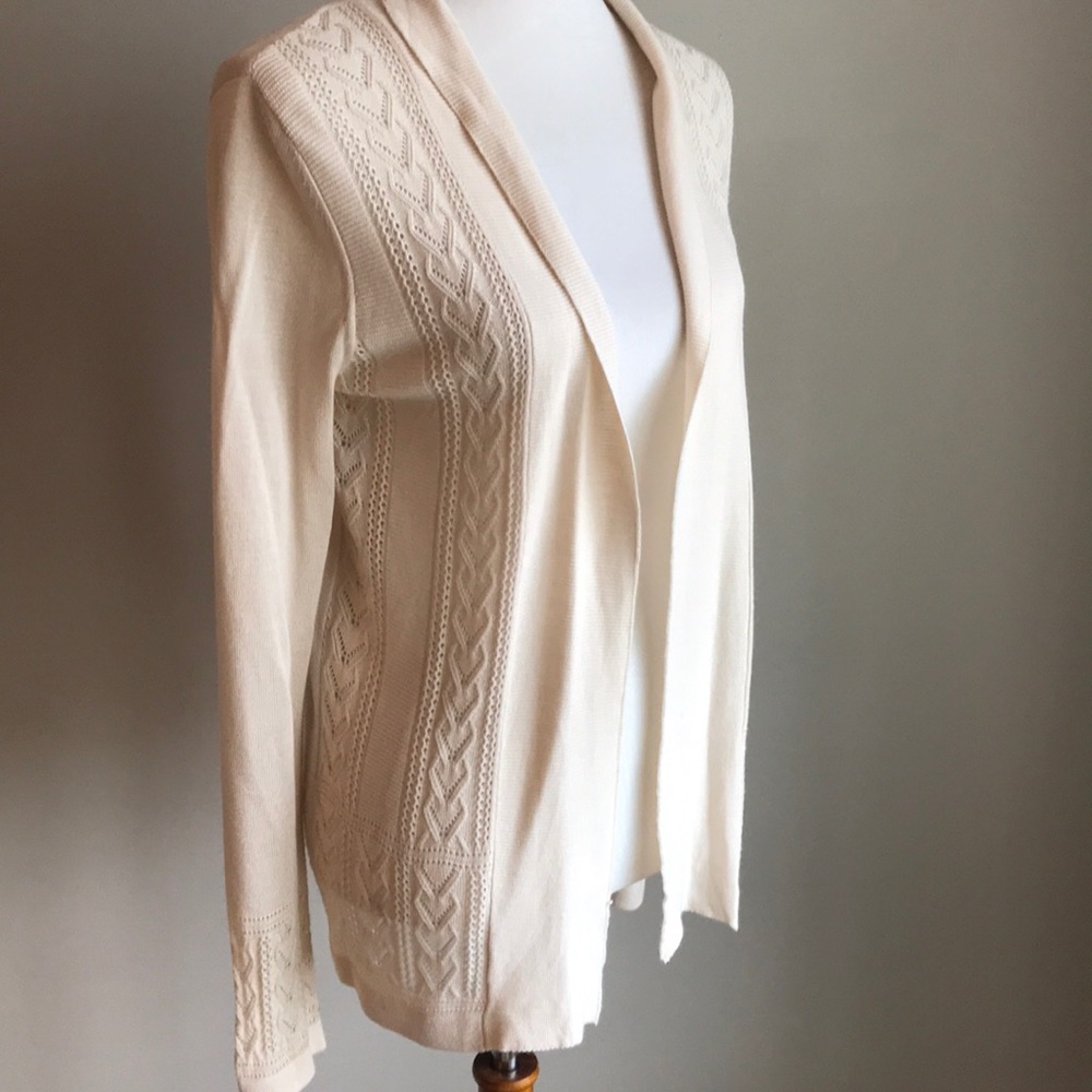 Skies Are Blue  |  Stitch fix Sweater!